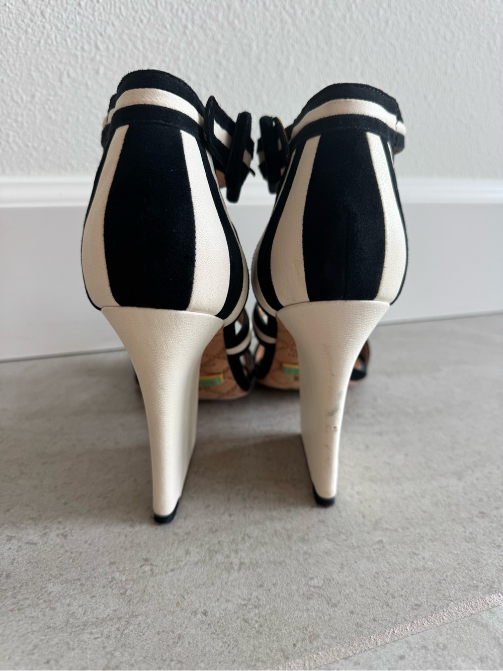 L.A.M.B. Black and Cream Strappy Block Heel Sandals - Picture 6 of 8